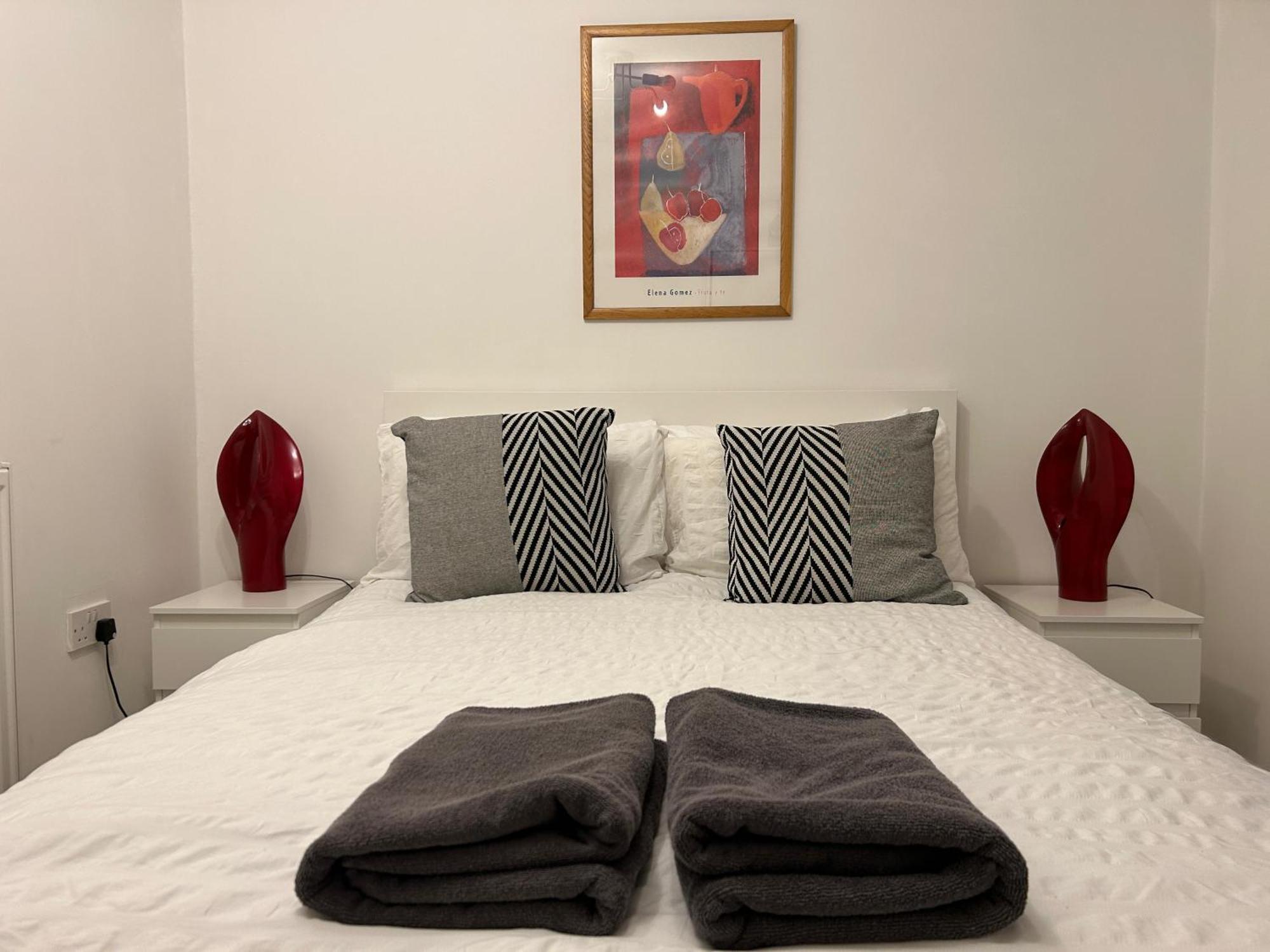 Lovely Serviced Apartment, Free Parking, อ็อกซ์ฟอร์ด ภายนอก รูปภาพ