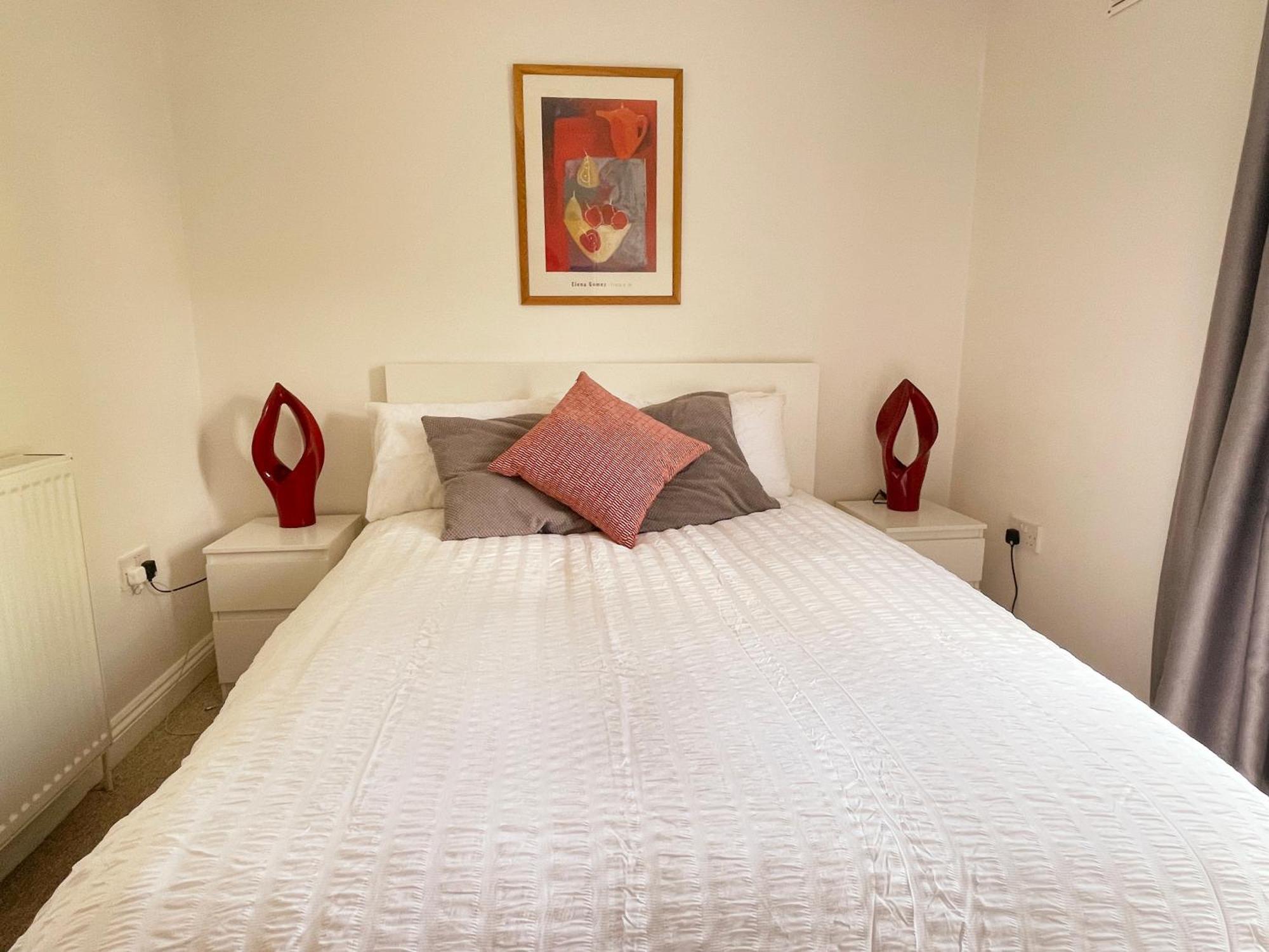 Lovely Serviced Apartment, Free Parking, อ็อกซ์ฟอร์ด ภายนอก รูปภาพ